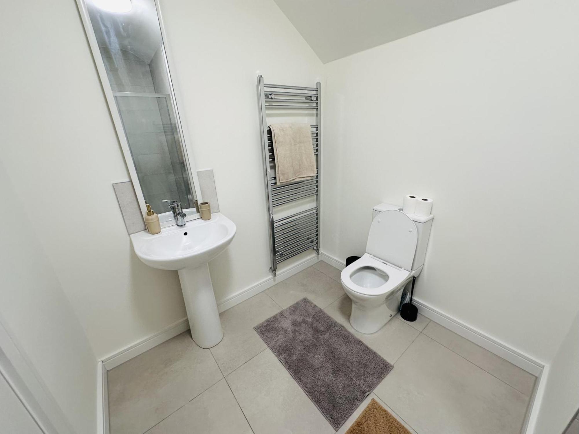 King Room With Ensuite In Dublin Clondalkin Dış mekan fotoğraf